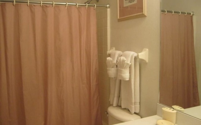 Waterview 1685 Apartment 4 Bedroom