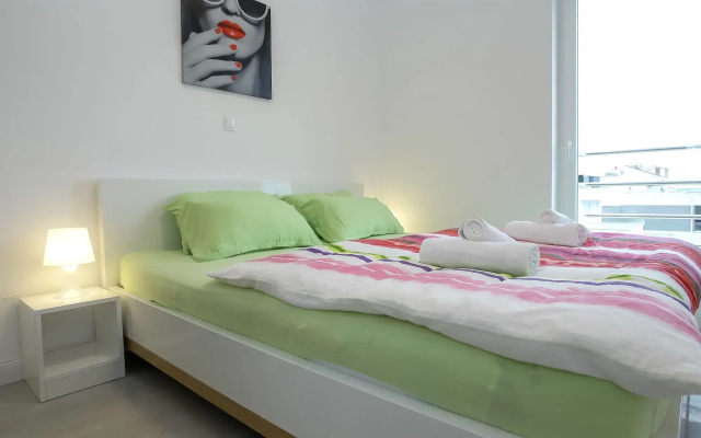Apartments Tomana