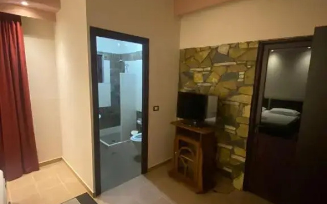 Hotel Ago