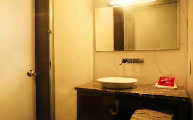 Hotel Orbion Mall Road