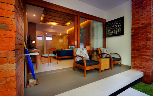Sagara Candidasa by AHM