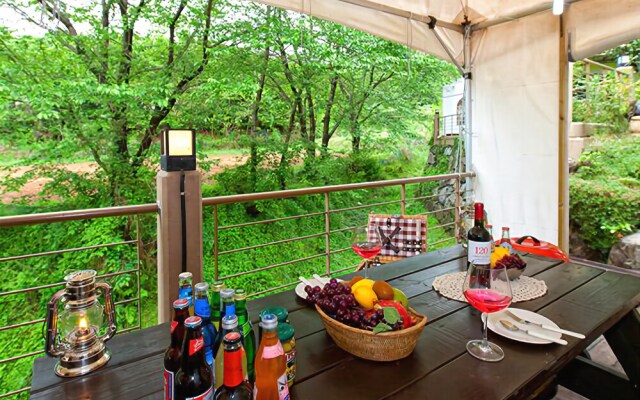Geoje The Beach Pinx Pension