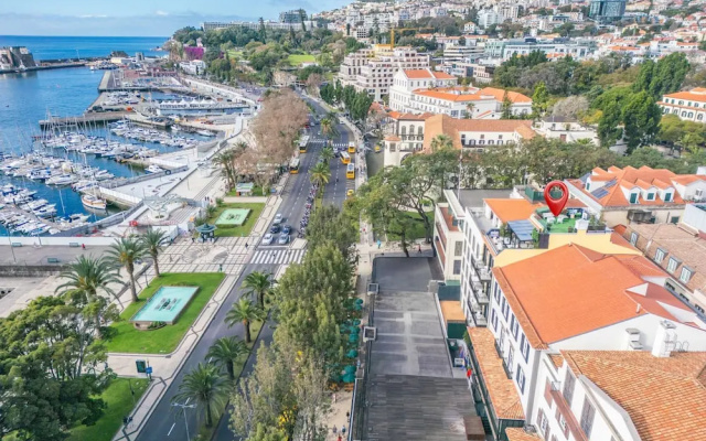 King David Suites 301 by Homie