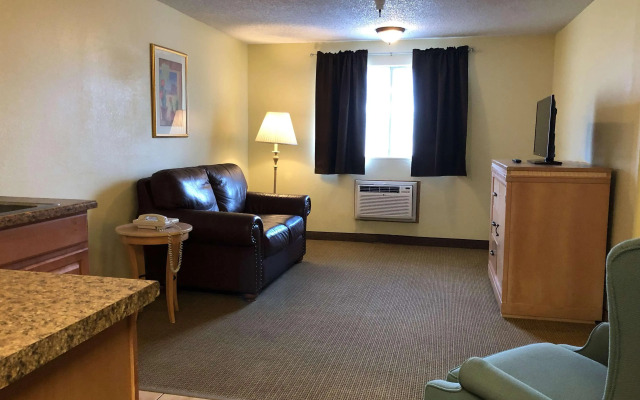 Knights Inn - Evanston, WY