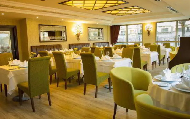 Azak Hotel Topkapi