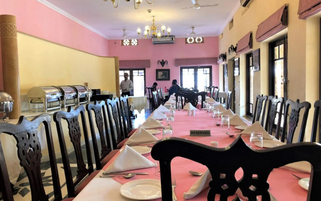 Hotel Rawalkot