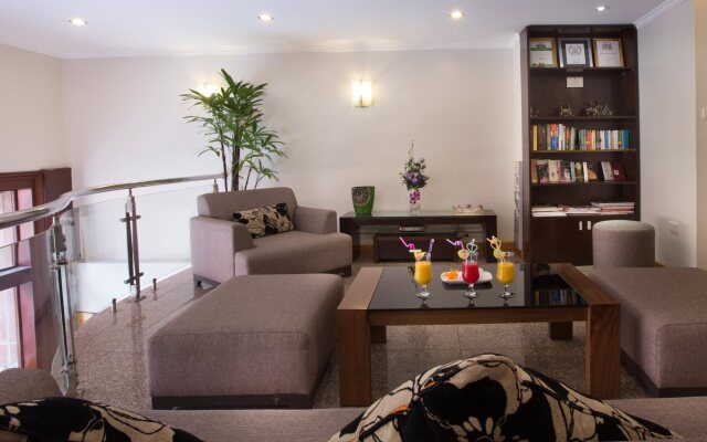 La Storia Ruby Hotel