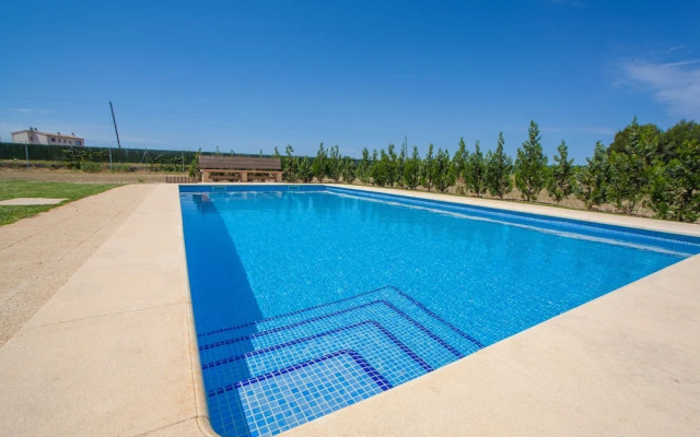 S Estacio in Muro With 4 Bedrooms and 2 Bathrooms