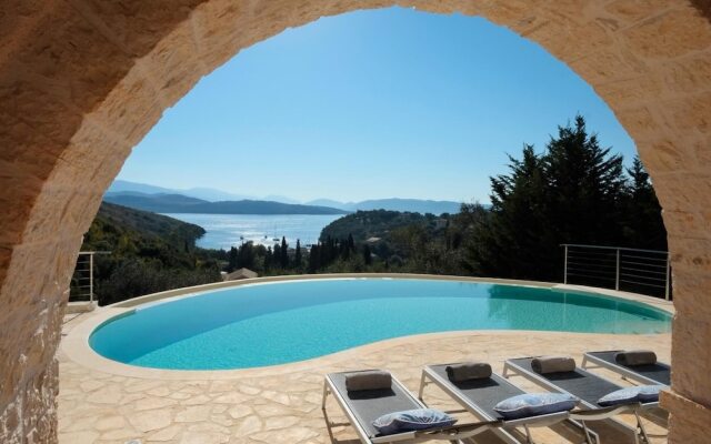 Villa Christianna - Magnificent 4 bed Villa