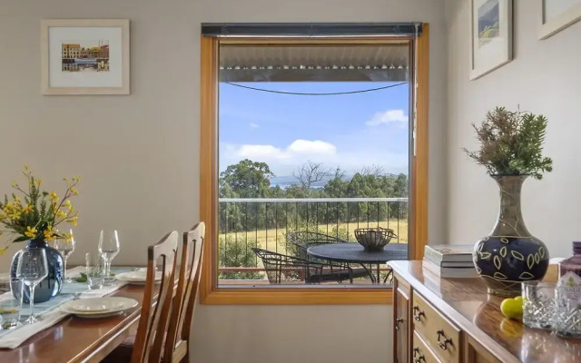 Manfield Country Bruny Island