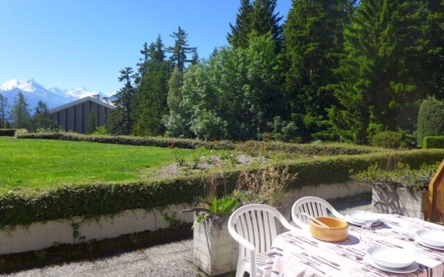 Terrasse des Alpes 41317