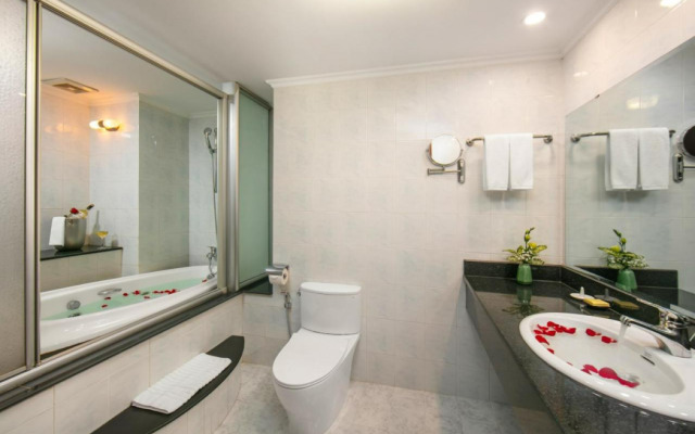 The Tray Hotel
