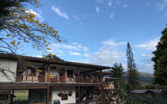 Finca Hotel Las Araucarias