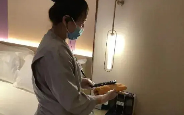 LAVANDE HOTELS (Qitaihe Passenger Terminal Store)