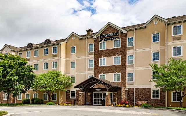 Staybridge Suites Philadelphia Valley Forge 422 by IHG