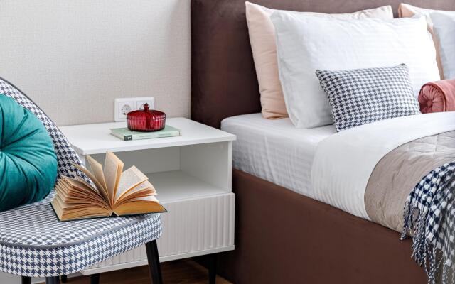 Сутки как дома на улице Героя Пешкова 14/4