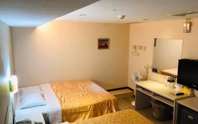 Jing Chen Commercial Hotel