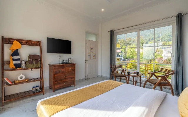 The Social Stays Bir Formerly Artbuzz