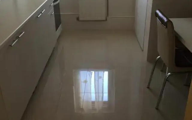3 Rooms Aparthotel