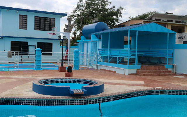 Mavs Combate Beach Club