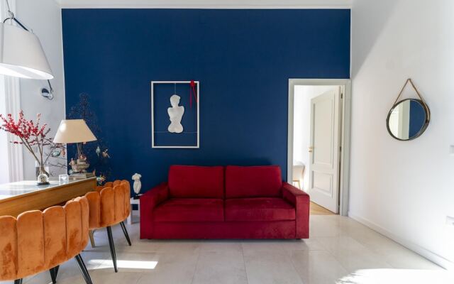 Piazza San Luigi 9 in Naples