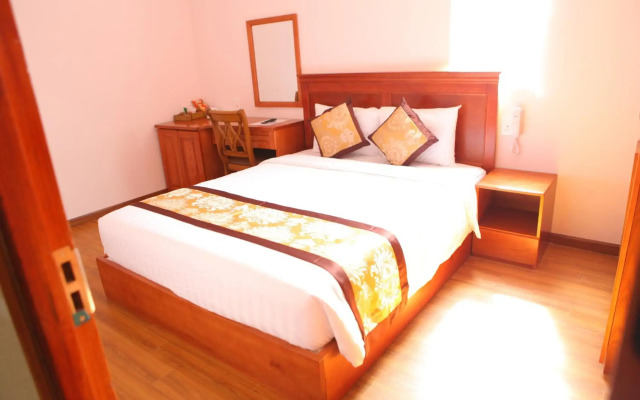 Hong Tung Hotel