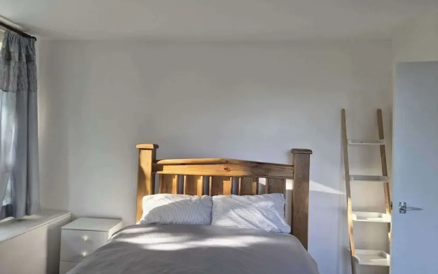 Bellhouse Hassendeanburn- Sleeps 10 hot tub