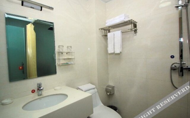 Dongxiang Business Hotel
