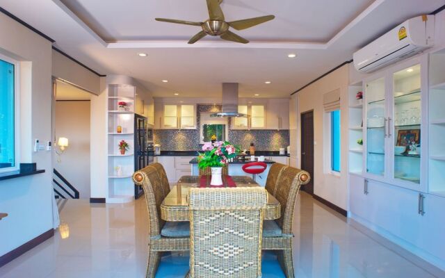Samui Sunrise Villa
