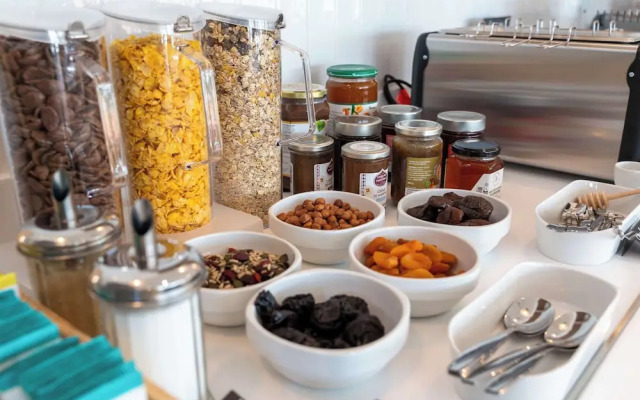 Kyriad Limoges - Ester