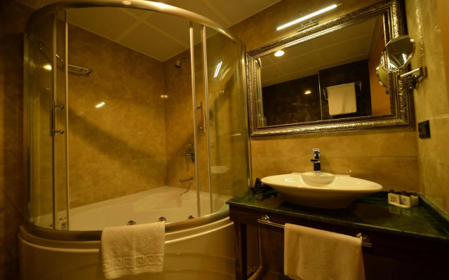 Neba Royal Hotel