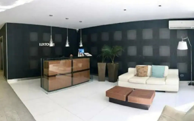 Lux Tower. Departamento 3 ambientes. Pleno centro