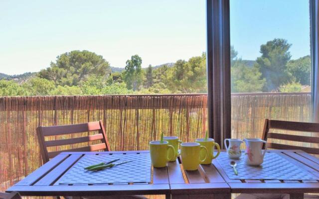 Appartement Bormes-les-Mimosas, 1 pièce, 4 personnes - FR-1-251-77