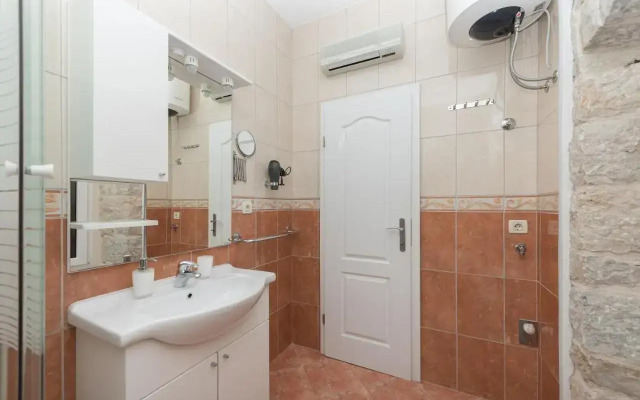 Vila Divna