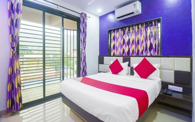 OYO 15982 Hotel Samrat Palace