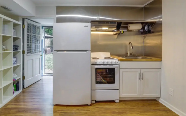 Near Hospitals: Convenient Atlanta Vacation Rental