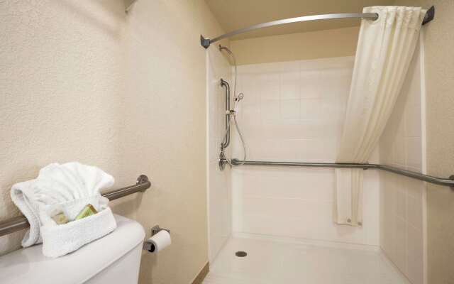 Super 8 By Wyndham Woodward