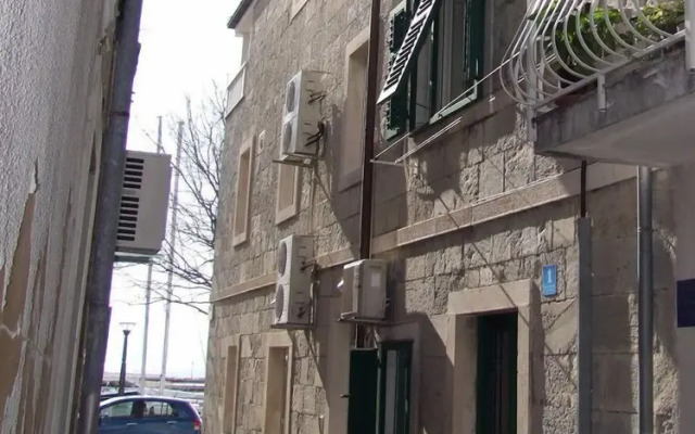 Žana - 30 m From sea - A1