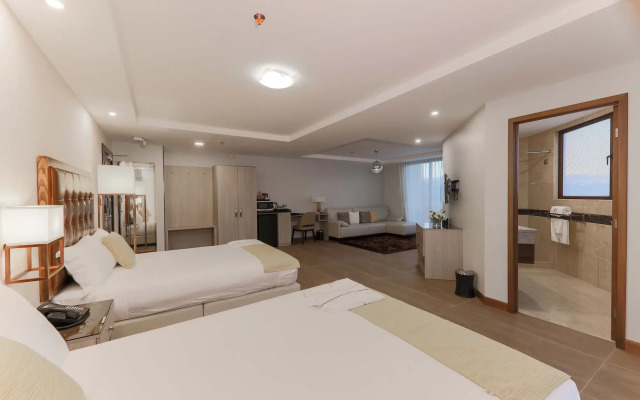 Hotel Vista Quince