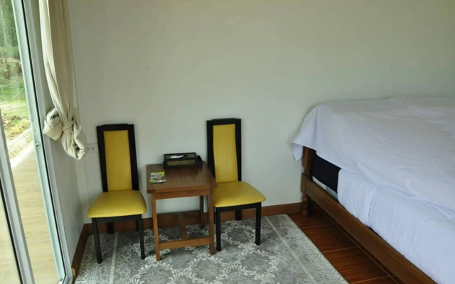 Mai Ngern Mai Thong Resort