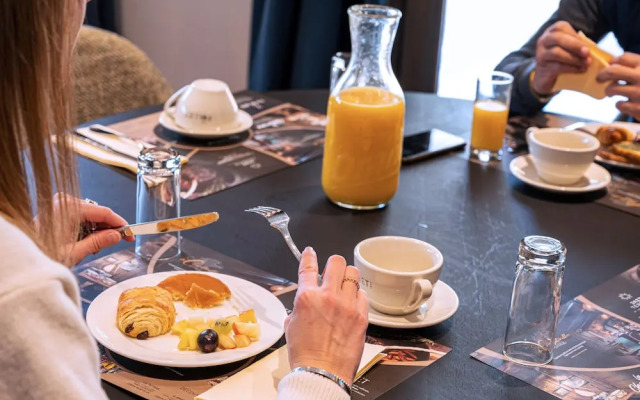 Hôtel L’Aigle du Montana by Les Etincelles