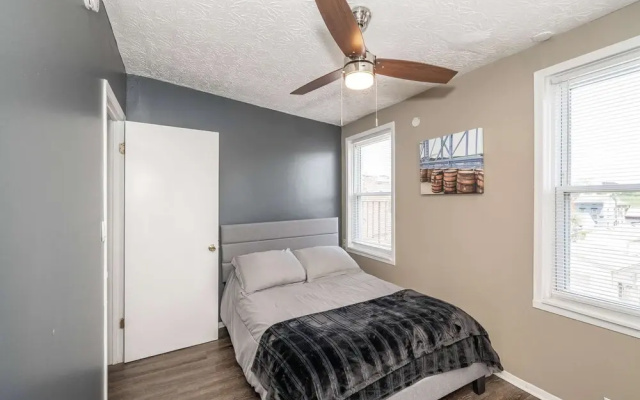 Monmouth Loft 4
