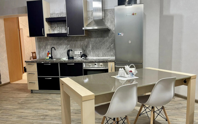 Рантье на улице Пискунова 156/1