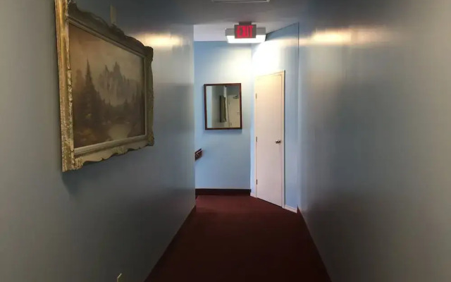 Travel Inn & Suites Innisfail