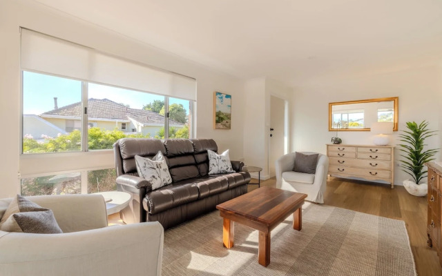 Seaview Heights by the BnB Collection