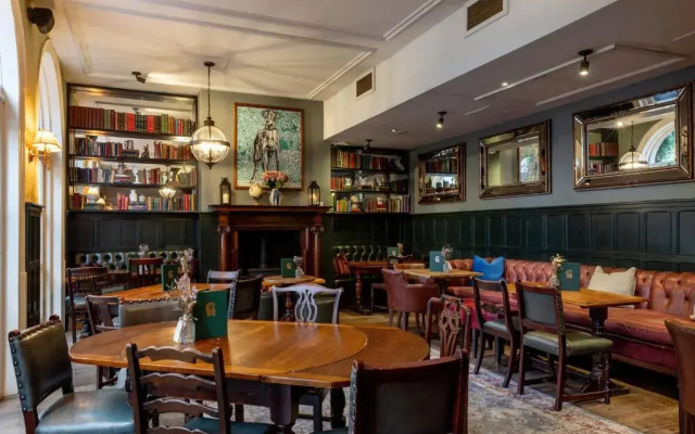 The Coach & Horses