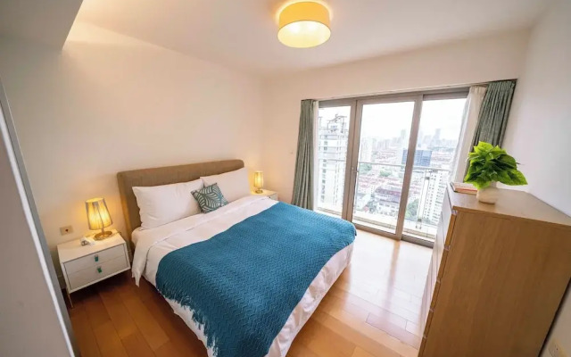 Tyms Elegant 3BR 2BA Apt Near Malls