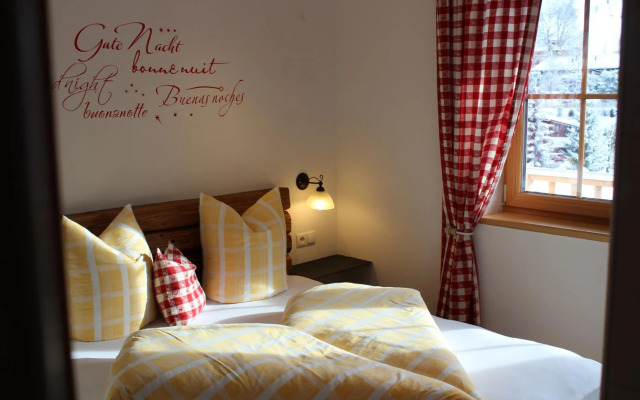 Apart Ursus Hinterthal