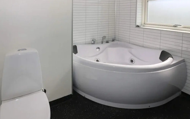 Spacious Retreat With Whirlpool - By Traum Ferienwohnungen