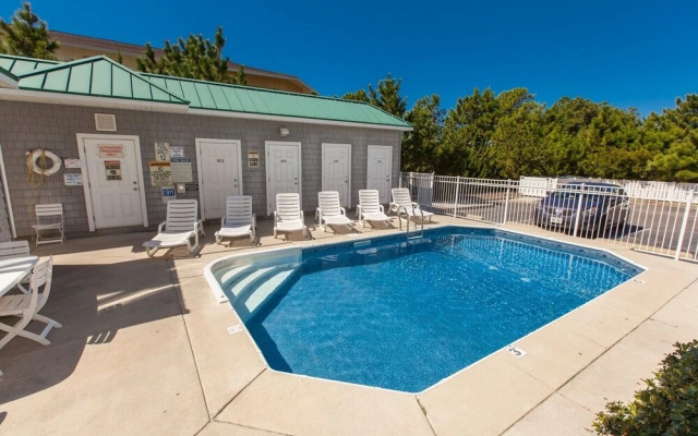 Seaside #A-201, Ocean Getaway by RedAwning